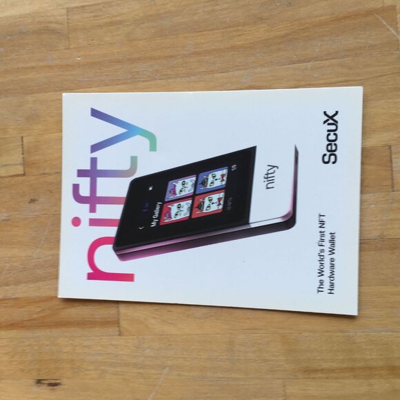 SecuX Nifty NFT Wallet NEW/Unopened - Picture 2 of 6